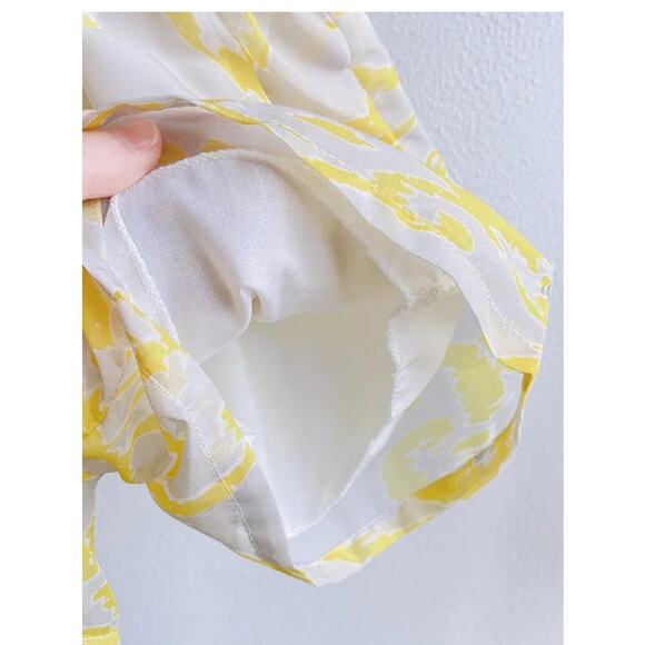 Delia's Kids Toddler Casual Tiny Flower Print Long Sleeve Shirt Shorts Set - Picture 2 of 4